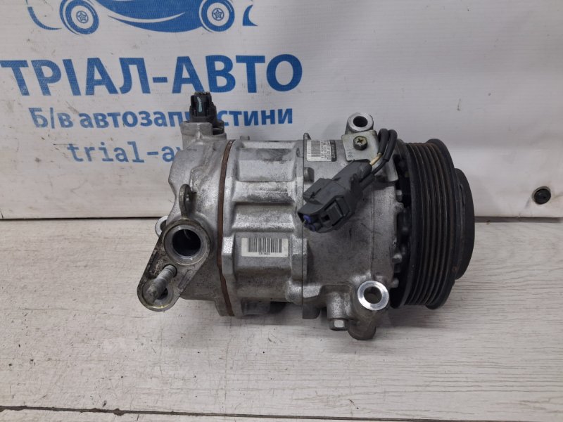Компрессор кондиционера Jeep Cherokee 2013-2019 KL 2.4 бензин ED6 68103197AC Б/У