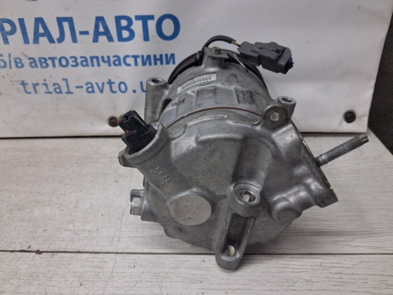 Компрессор кондиционера Cherokee 2013-2019 KL 2.4 бензин ED6