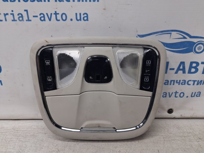 Плафон передний Jeep Cherokee 2013-2019 KL 2.4 бензин ED6 68141783AB Б/У