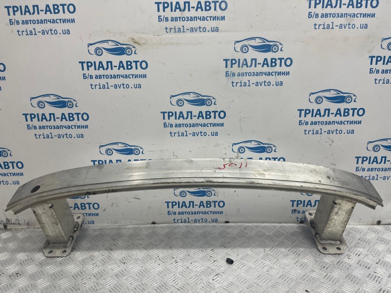 Усилитель бампера передний Jeep Cherokee 2013-2019 KL 3.2 бензин EHK 68096072AB Б/У