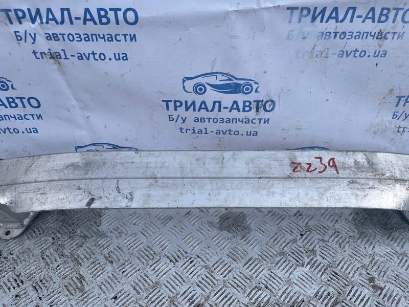 Усилитель бампера задний Cherokee 2013-2019 KL 2.4 бензин ED6