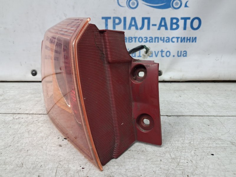 Фонарь задний внешний левый Lancer 2007-2017 10 2.0 бензин 4B11