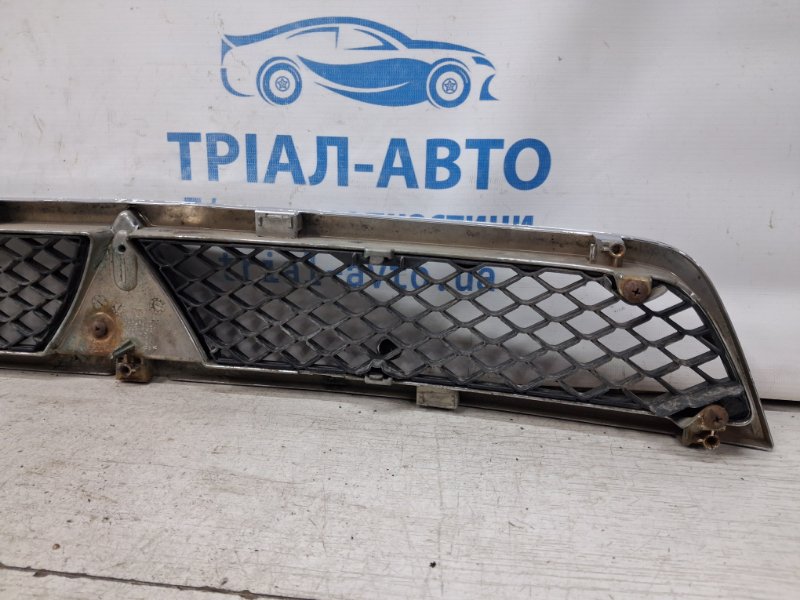 Решетка радиатора Lancer 2007-2017 10 2.0 бензин 4B11
