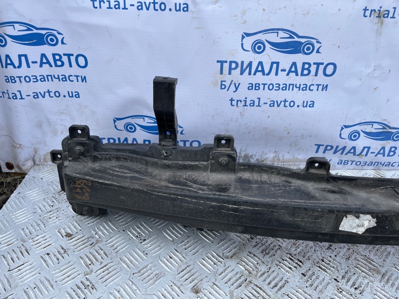Усилитель бампера