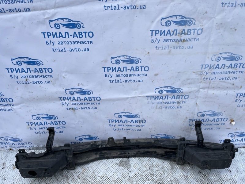 Усилитель бампера
