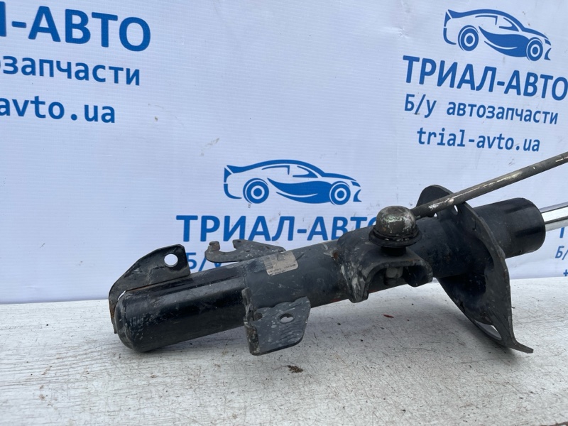 Амортизатор передний правый Cherokee 2013-2019 KL 2.4 бензин ED6