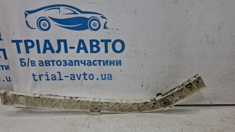 Кронштейн бампера задний правый Lancer 2007-2017 10 2.0 бензин 4B11