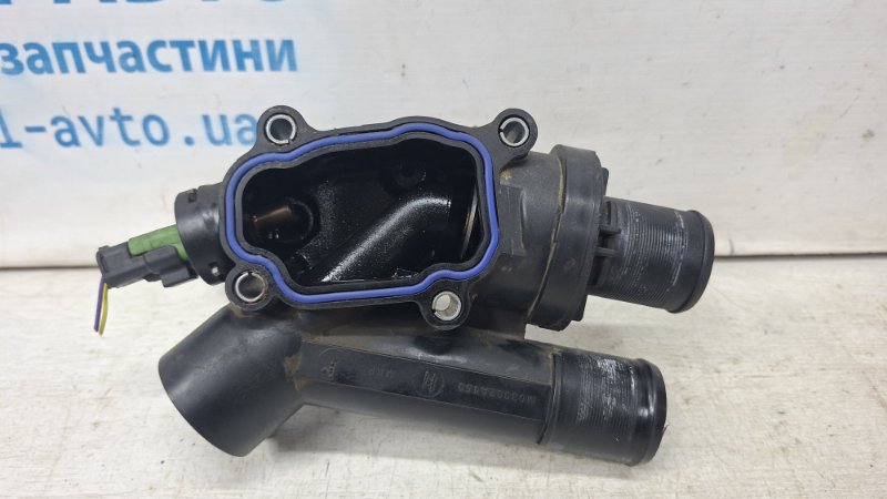 Корпус термостата Outlander 2007-2012 XL 2.2 diesel 4HK