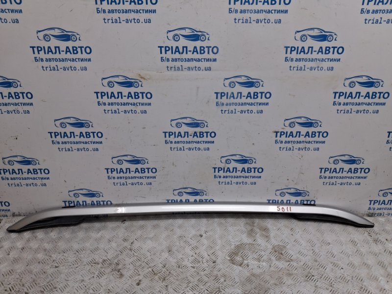 Рейлинг на крышу правый Jeep Cherokee 2013-2019 KL 3.2 бензин EHK 68288772AA Б/У