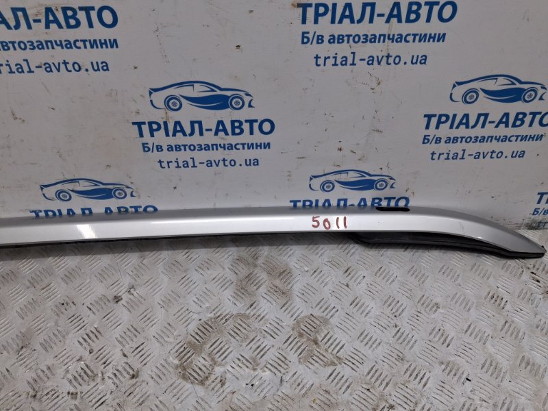 Рейлинг на крышу правый Jeep Cherokee KL 3.2 бензин EHK