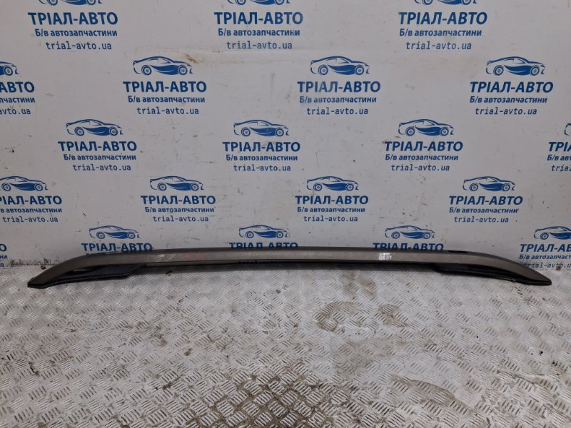Рейлинг на крышу правый Jeep Cherokee 2013-2019 KL 2.4 бензин ED6 68288773AA Б/У