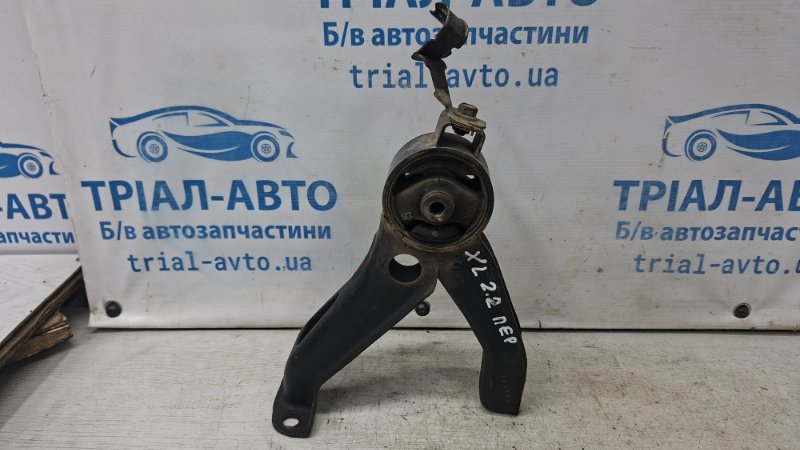 Подушка ДВС передняя Mitsubishi Outlander 2007-2012 XL 2.2 diesel 4HK 1092A087 Б/У