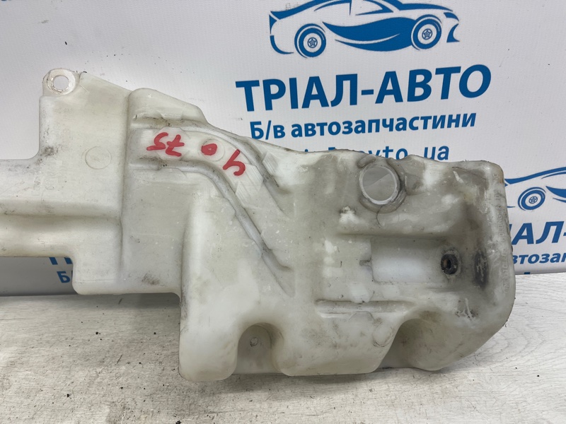 Бачок омывателя Cherokee 2013-2019 KL 2.4 бензин ED6