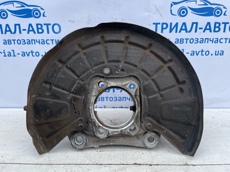 Кулак поворотный правый без ступицы Cherokee 2013-2019 KL 2.4 бензин ED6