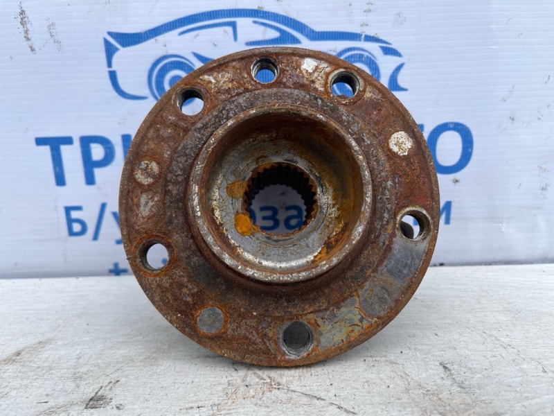 Ступица передняя Jeep Cherokee 2013-2019 KL 2.4 бензин ED6 68141123AD Б/У