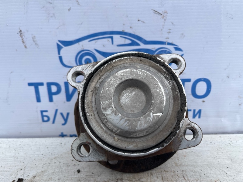 Ступица задняя Jeep Cherokee KL 2.4 бензин ED6