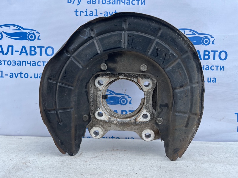 Цапфа задняя правая Cherokee 2013-2019 KL 3.2 бензин EHK