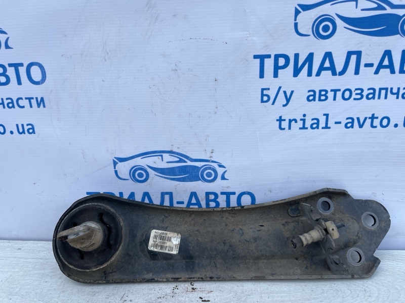 Рычаг задней подвески продольный правый Cherokee 2013-2019 KL 3.2 бензин EHK