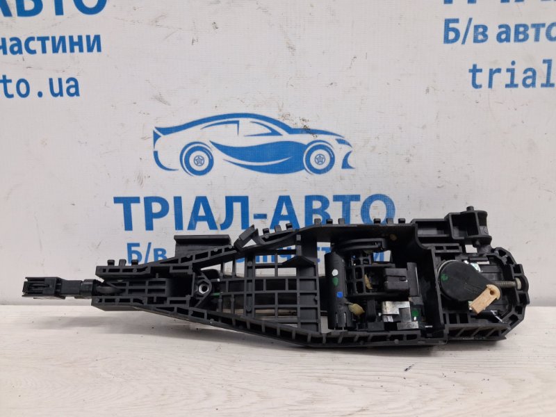 Ручка двери внешняя передняя левая Jeep Cherokee KL 2.4 бензин ED6