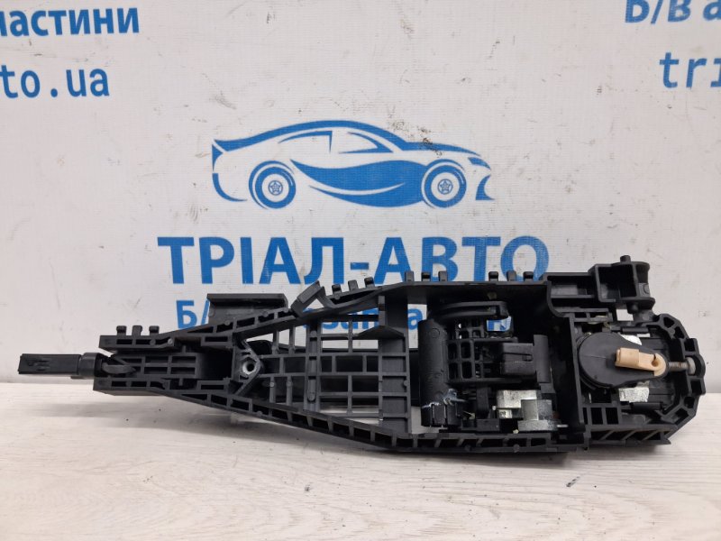 Ручка двери внешняя передняя левая Jeep Cherokee KL 3.2 бензин EHK