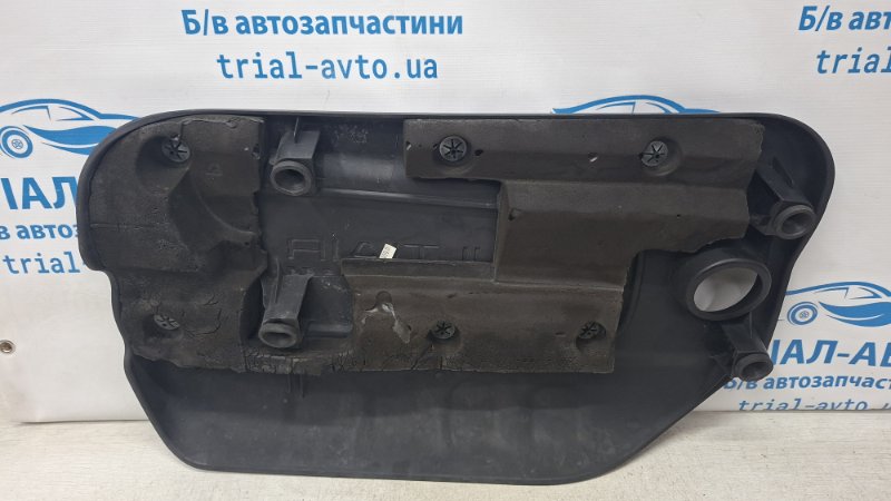 Декоративная крышка ДВС Cherokee 2013-2019 KL 2.4 бензин ED6