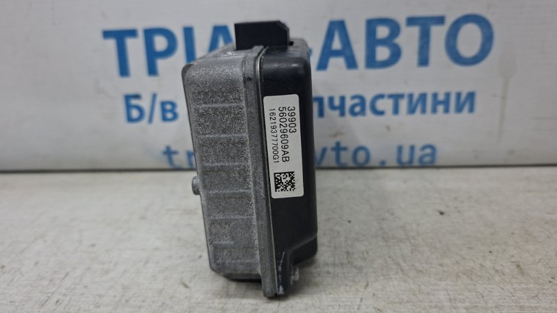 Блок управления Jeep Cherokee KL 2.4 бензин ED6