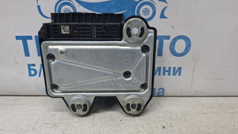 Блок AIRBAG Cherokee 2013-2019 KL 2.4 бензин ED6