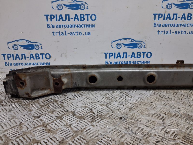 Усилитель бампера передний Lancer 2003-2009 9 1.6 Бензин 4G18