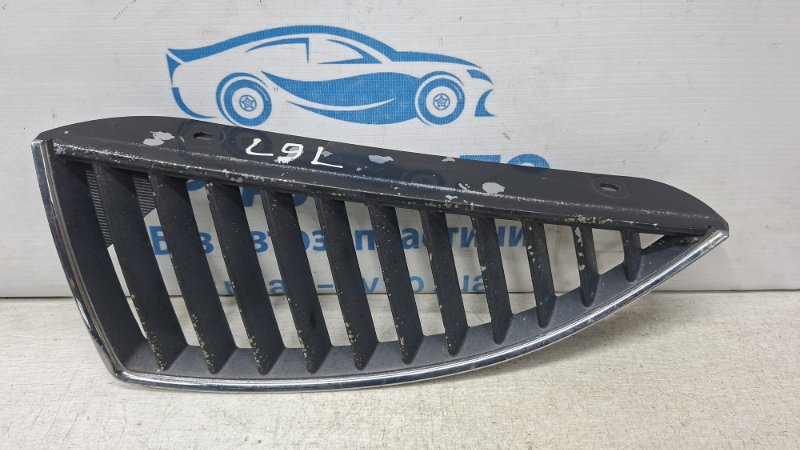 Решетка радиатора левая Mitsubishi Lancer 2003-2009 9 1.6 Бензин 4G18 MN161113 Б/У