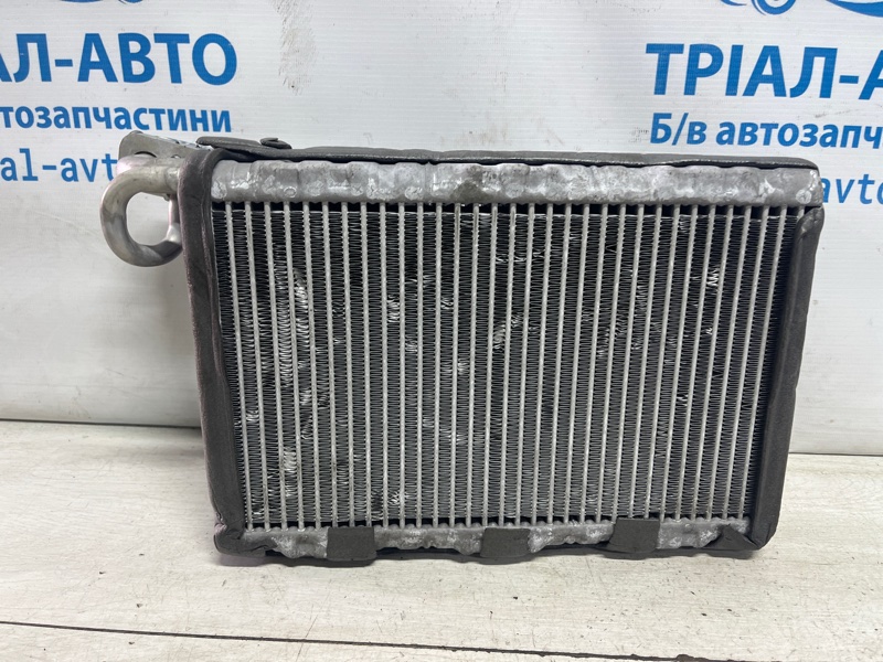 Испаритель кондиционера Jeep Grand Cherokee WK2 3.6 бензин ERB
