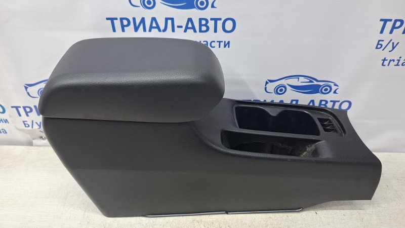 Подлокотник Mitsubishi Lancer 2003-2009 9 1.6 Бензин 4G18 MR626773 Б/У