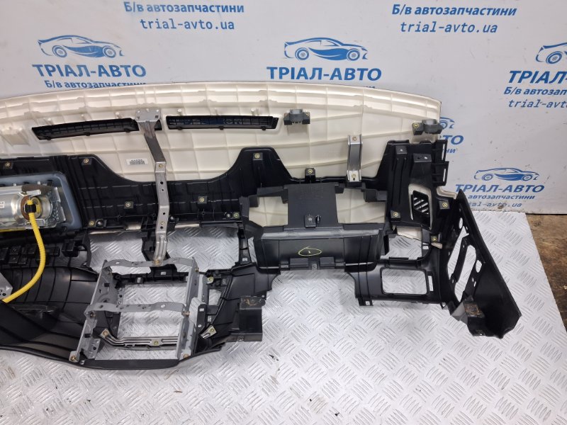 Торпеда с подушкой бесопасности Lancer 2003-2009 9 1.6 Бензин 4G18
