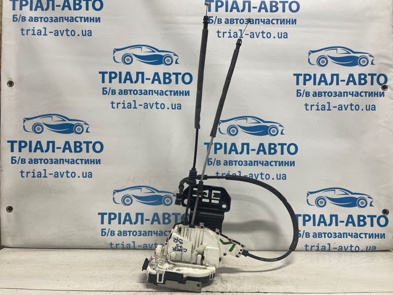 Замок двери задний правый Jeep Cherokee 2013-2019 KL 2.4 бензин ED6 4589914AD Б/У