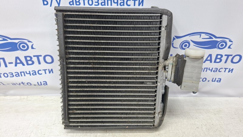 Испаритель кондиционера Mitsubishi Lancer 2003-2009 9 1.6 Бензин 4G18 MR958417 Б/У