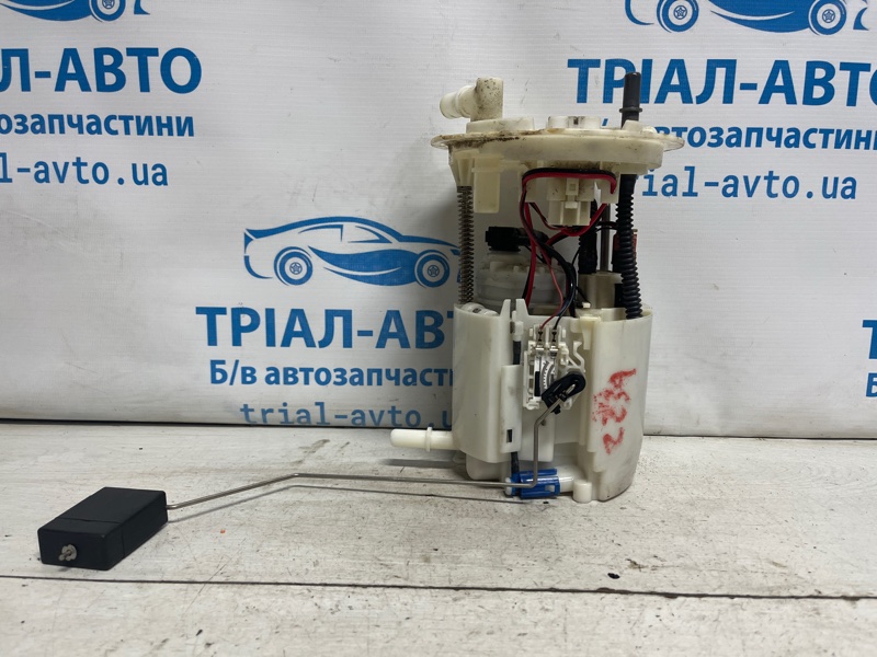 Модуль топливного насоса Jeep Cherokee 2013-2019 KL 2.4 бензин ED6 68166589AC Б/У