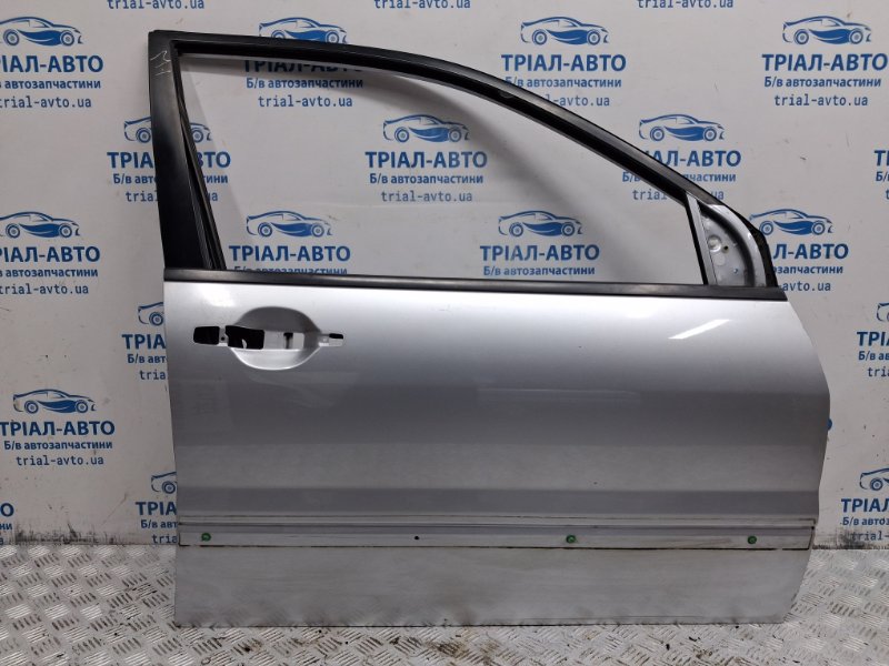 Дверь передняя правая Mitsubishi Lancer 2003-2009 9 1.6 Бензин 4G18 5700A168 Б/У