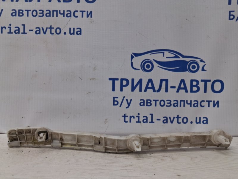 Кронштейн бампера задний левый Mitsubishi Outlander XL 2.2 diesel 4HK
