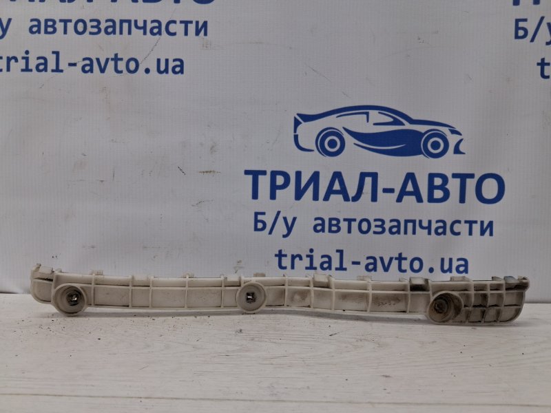 Кронштейн бампера задний правый Mitsubishi Outlander 2007-2012 XL 2.2 diesel 4HK 6410A222 Б/У