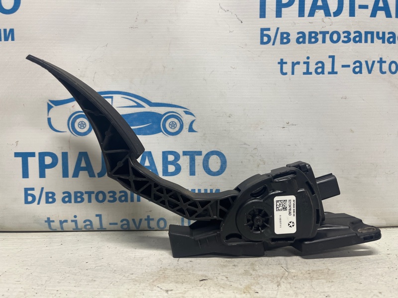 Педаль газа Jeep Grand Cherokee 2010-2022 WK2 3.6 бензин ERB 52124785AD Б/У