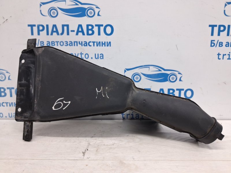 Воздухозаборник Mitsubishi Lancer 2003-2009 9 1.6 Бензин 4G18 Б/У