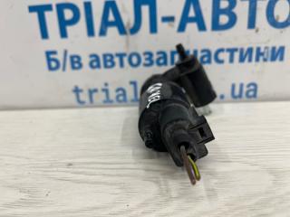 Насос омывателя стекла Jeep Grand Cherokee WK2 3.6 бензин ERB