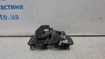 Замок капота Mitsubishi Lancer 10 2.0 бензин 4B11