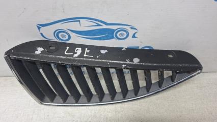 Решетка радиатора левая Lancer 2003-2009 9 1.6 Бензин 4G18