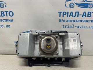 Подушка безопасности в торпеду Jeep Grand Cherokee WK2 3.6 бензин ERB