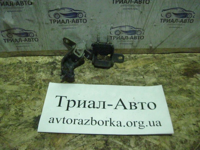 Петля двери задней левой задняя левая Suzuki Grand Vitara 2005-2016 JT 6944063J00 контрактная