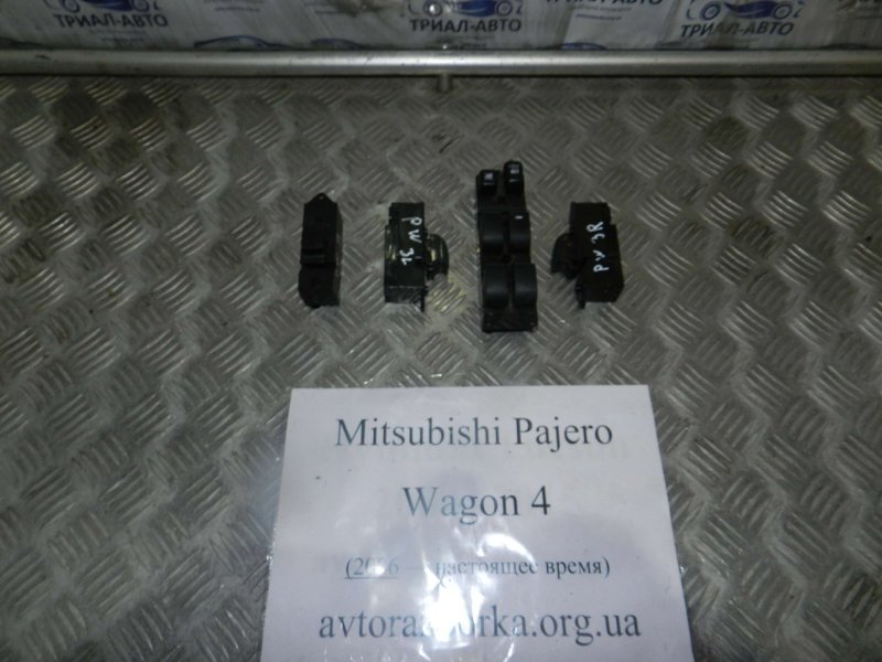 Кнопка стеклоподъемника Mitsubishi Pajero Wagon 2006-2022 4 8608a144 контрактная
