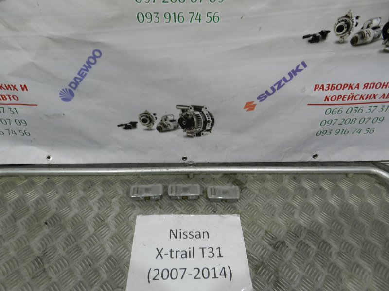 Плафон Nissan X-Trail 2007-2014 T31 26443AL510 контрактная