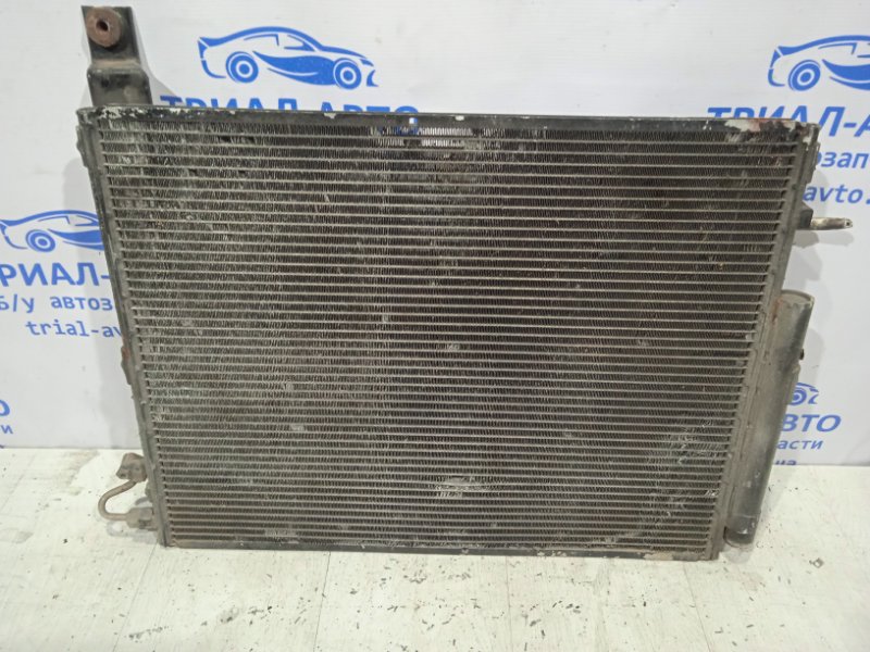 Радиатор кондиционера Toyota Land Cruiser 1998-2007 J100 8846060261 контрактная