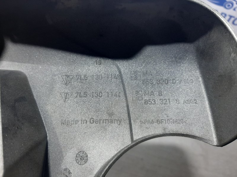 Декоративная крышка ДВС Cayenne 2003-2007 955 4.5 Бензин