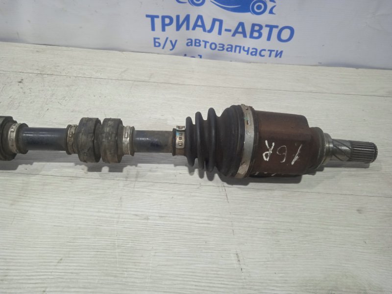 Привод передний правый МКПП Juke 2010-2019 F15 1.6